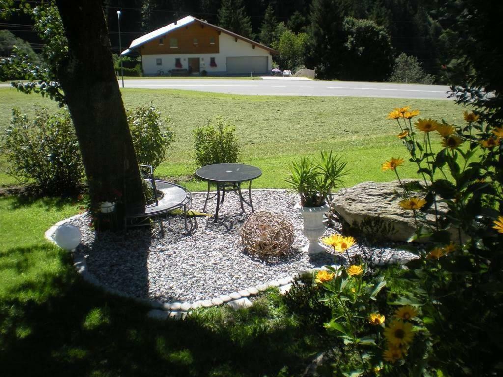 Haus Gant Apartment Sankt Gallenkirch Exterior foto